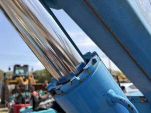 Used , FURUKAWA URW295C-MR Mini Spider Crane 2.93t