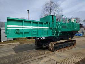 Used , HITACHI HC1110 MOBILE WOOD CRUSHER