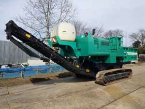 Used , HITACHI HC1110 MOBILE WOOD CRUSHER