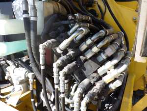 Used , MAEDA CC1485S-1 Crawler Crane