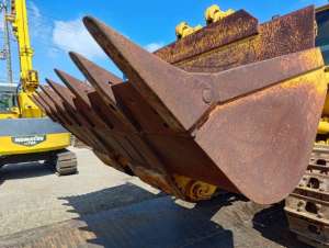 Used , CAT 973 Track loader