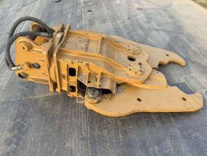 Used , NPK S-22XA Crusher