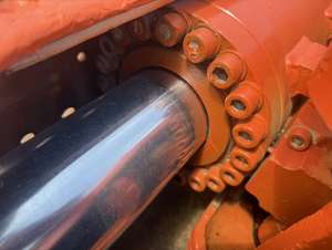 Used , NPK SV-24X Crusher