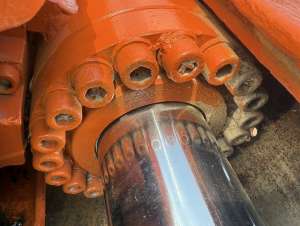 Used , NPK SV-24X Crusher