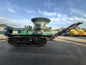 Used , MOROOKA MC-2000 Wood crusher