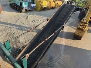 Used , MOROOKA MC-2000 Wood crusher