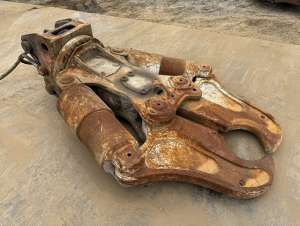 Used , NPK SRC25 Crusher