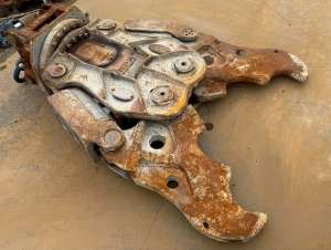 Used , NPK SV-36X Crusher