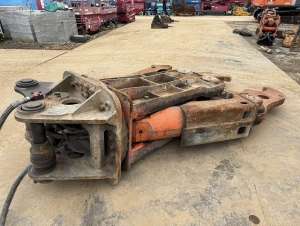 Used , NPK SV-65XR Crusher