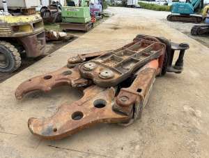 Used , NPK SV-65XR Crusher