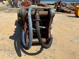 Used , NPK SV-47X Crusher