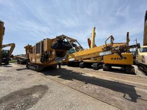 Used , SANDVIK QJ241 Mobile crusher