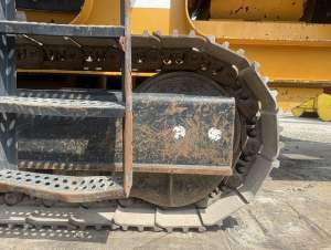 Used , SANDVIK QJ241 Mobile crusher