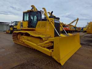 Used , KOMATSU D65PX-18 Bulldozer
