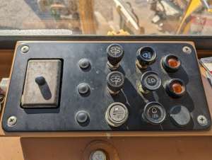 Used , KOMATSU D75S-5 Crawler loader