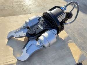 Used , TOKU TDF-22A Crusher ( 0.12㎥ )