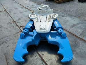 Used , FURUKAWA VP22 Crusher ( 0.7㎥ )