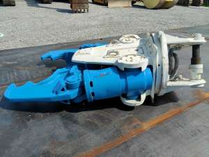 Used , FURUKAWA VP22 Crusher ( 0.7㎥ )