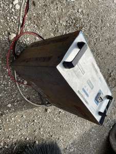 Used , ZAOH MAGNUM-EB Sweeper