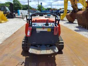 Used , CANYCOM CG431 GRASS CUTTER