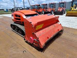 Used , CANYCOM CG431 GRASS CUTTER