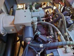 Used , CANYCOM CG431 GRASS CUTTER