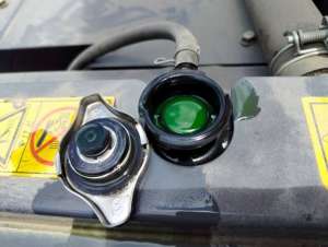 Used , CANYCOM CG431 GRASS CUTTER