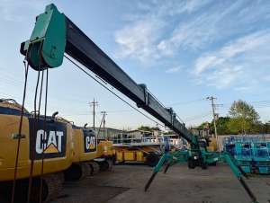 Used , MAEDA MC-285CRM Spider Crane ( 2.82t )