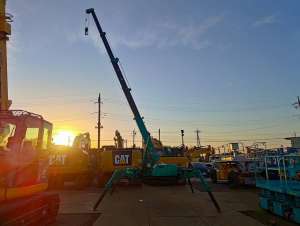 Used , MAEDA MC-285CRM Spider Crane ( 2.82t )