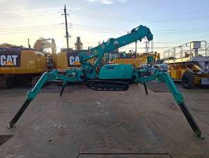 Used , MAEDA MC-285CRM Spider Crane ( 2.82t )