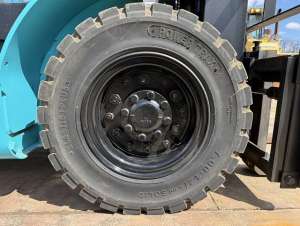 Used , SUMITOMO 11FD25PAXIII24D Forklift ( 2.5t )