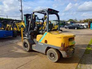 Used , UNICARRIERS FHD35T5S Forklift ( 3.5t )