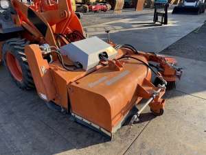 Used , HITACHI ZW20 Road sweeper