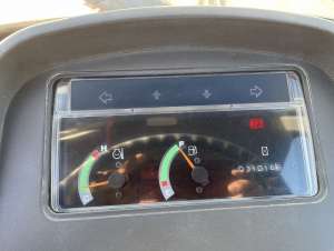 Used , HITACHI ZW20 Road sweeper