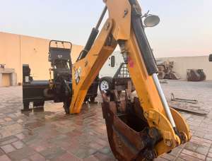 Used , FOR SALE – CATERPILLAR BH27 SIDE-SHIFT BACKHOE 